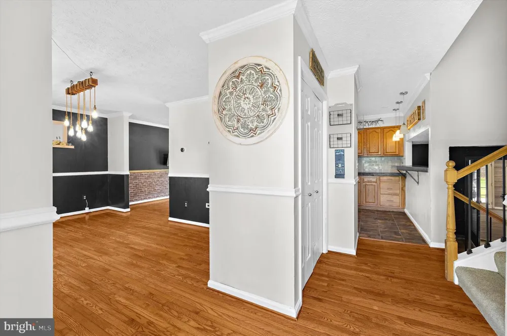1718 SEVERN ROAD Severn, MD 21144