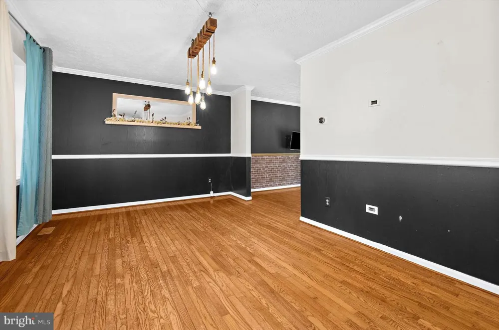 1718 SEVERN ROAD Severn, MD 21144