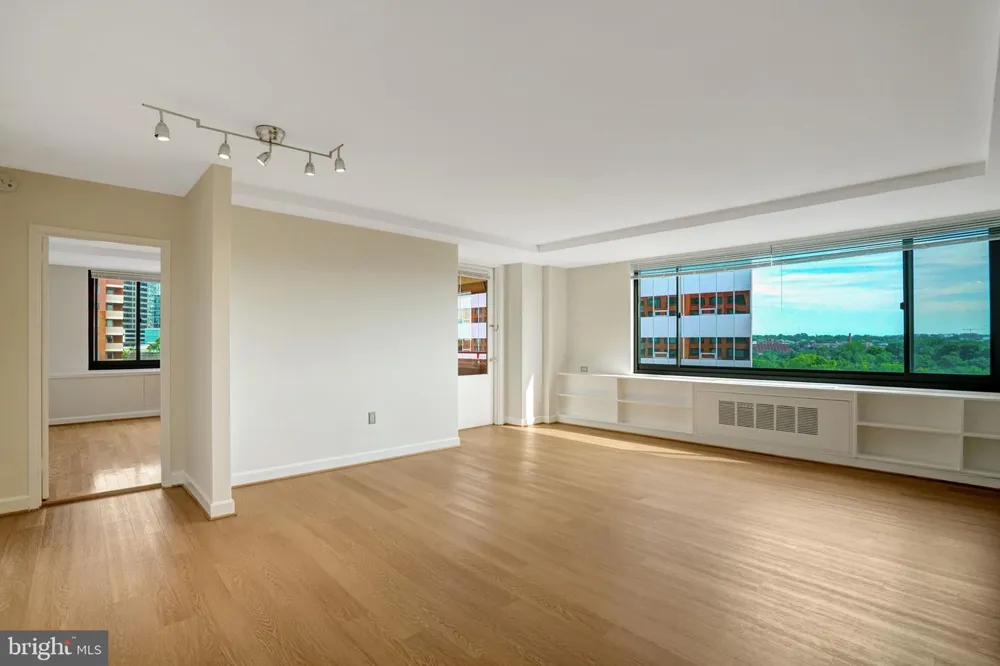 1021 ARLINGTON BOULEVARD #818 Arlington, VA 22209
