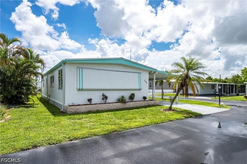 Edwardo Avenue Fort Myers, FL 33905