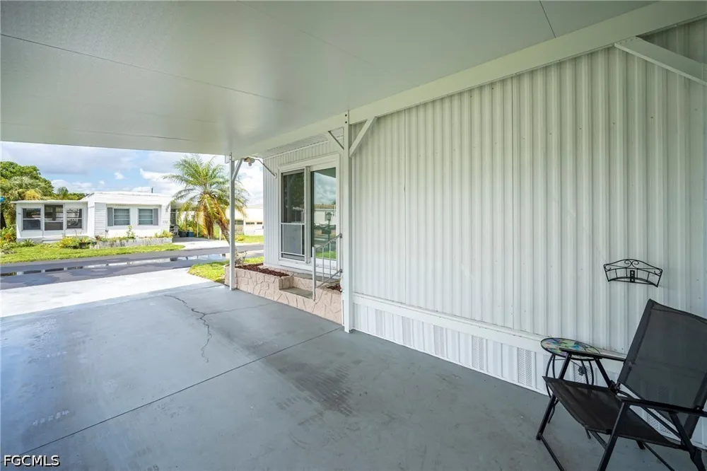 Edwardo Avenue Fort Myers, FL 33905