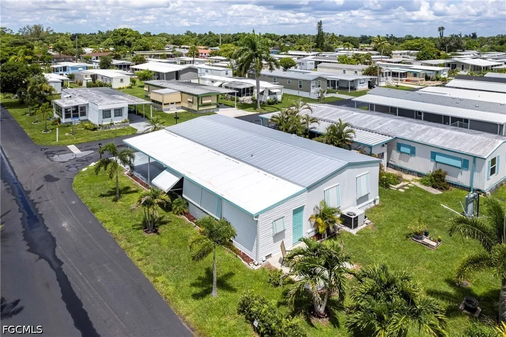 Edwardo Avenue Fort Myers, FL 33905