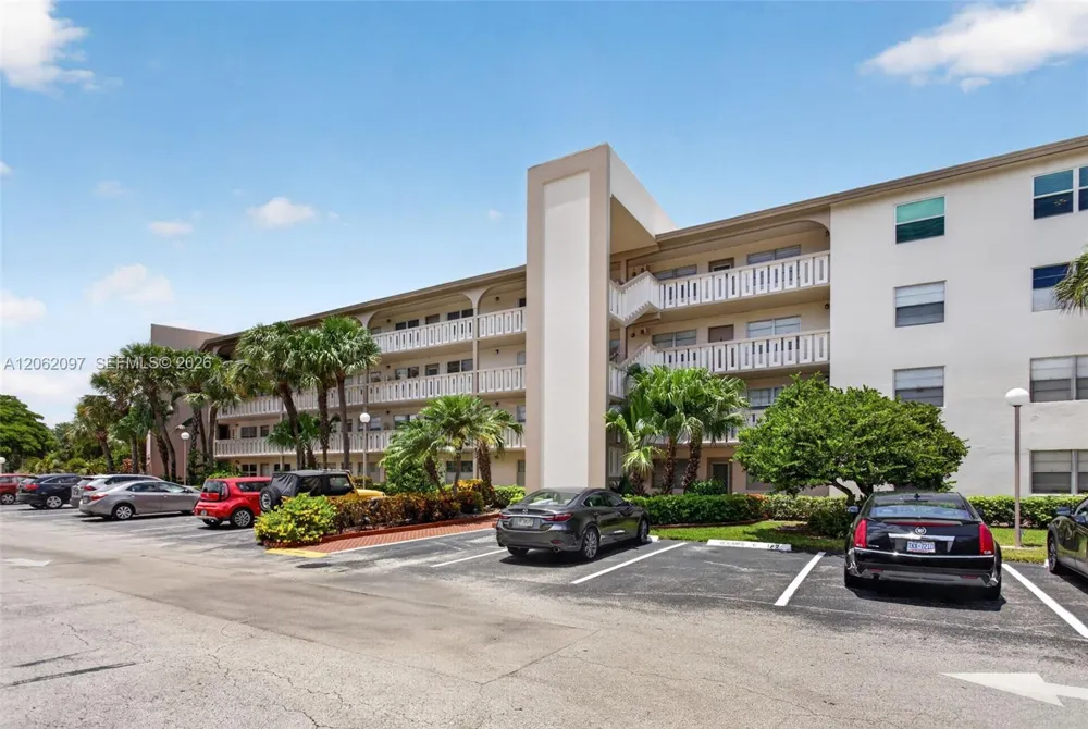 1903 Bermuda Cir #D2 Coconut Creek, FL 33066