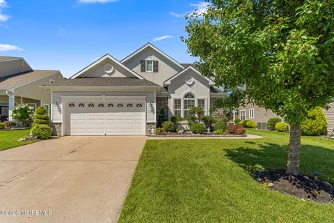 116 Bayville Way