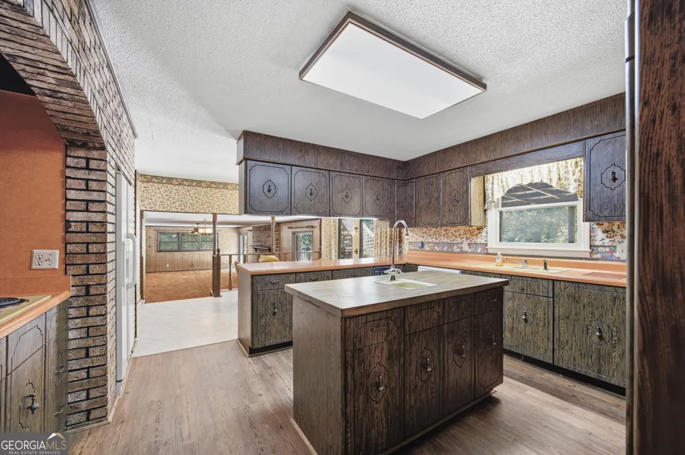 2286 NE Dawnville Beaverdale RD Dalton, GA 30721
