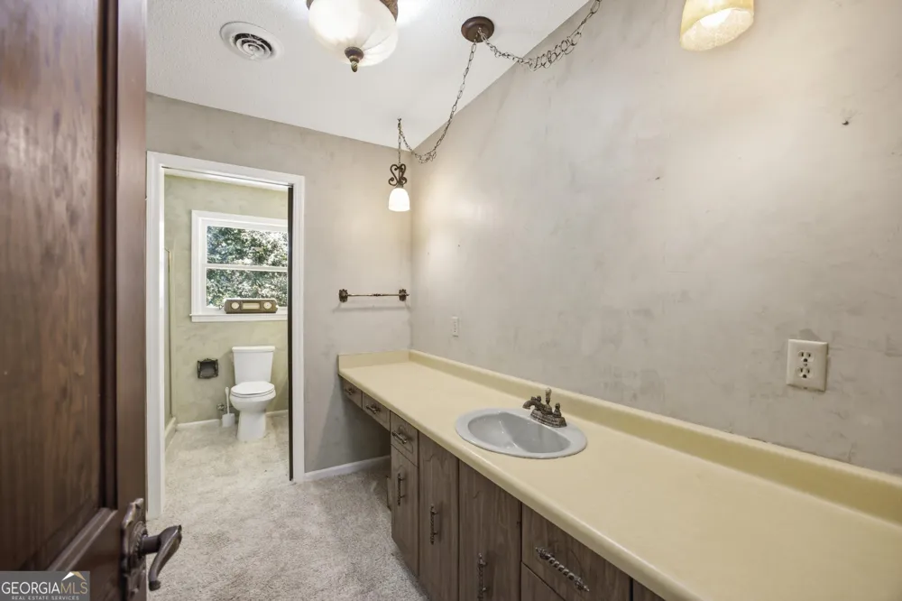 2286 NE Dawnville Beaverdale RD Dalton, GA 30721