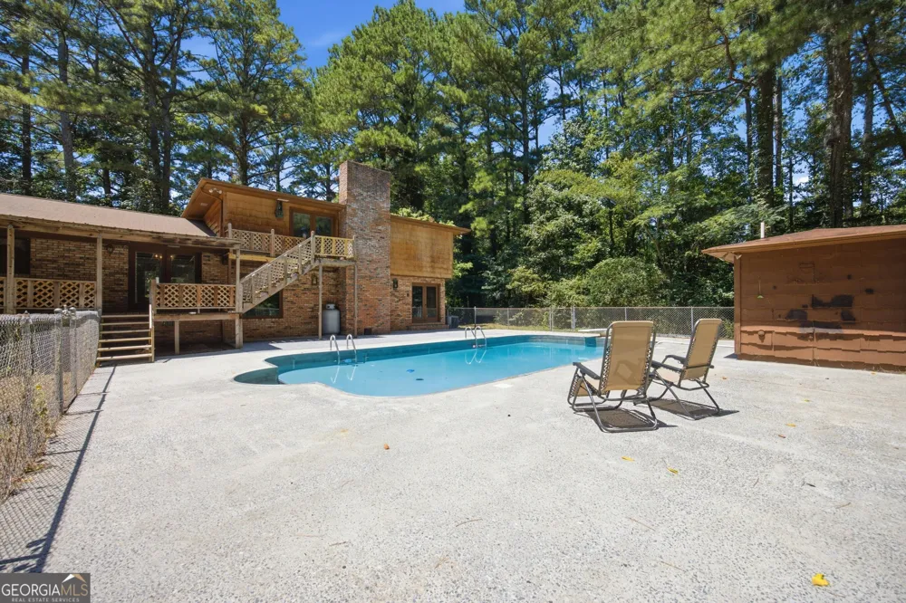 2286 NE Dawnville Beaverdale RD Dalton, GA 30721