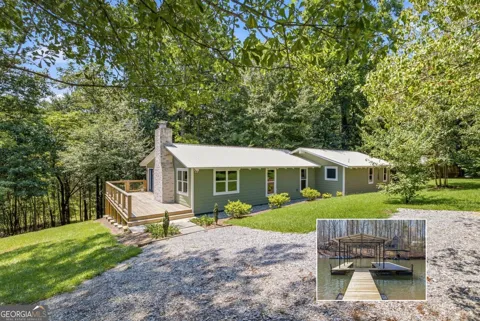 330 Lake DR