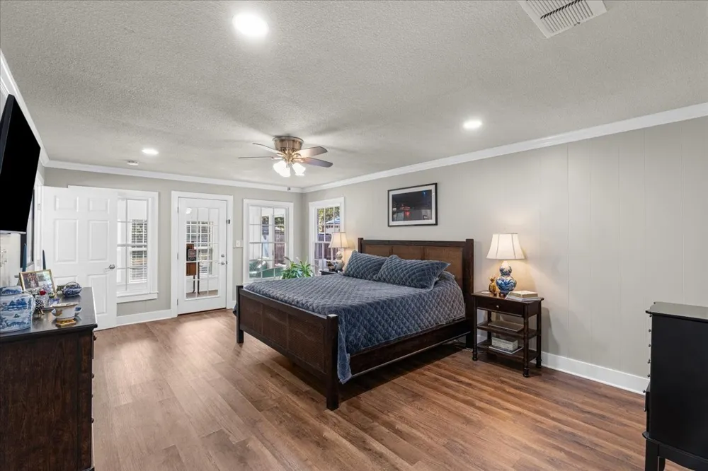 1801 Woodlawn Avenue Corsicana, TX 75110