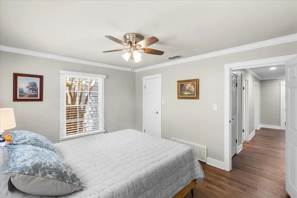 1801 Woodlawn Avenue Corsicana, TX 75110
