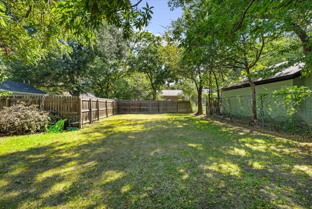1801 Woodlawn Avenue Corsicana, TX 75110