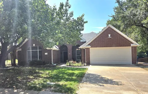207 Julian Drive