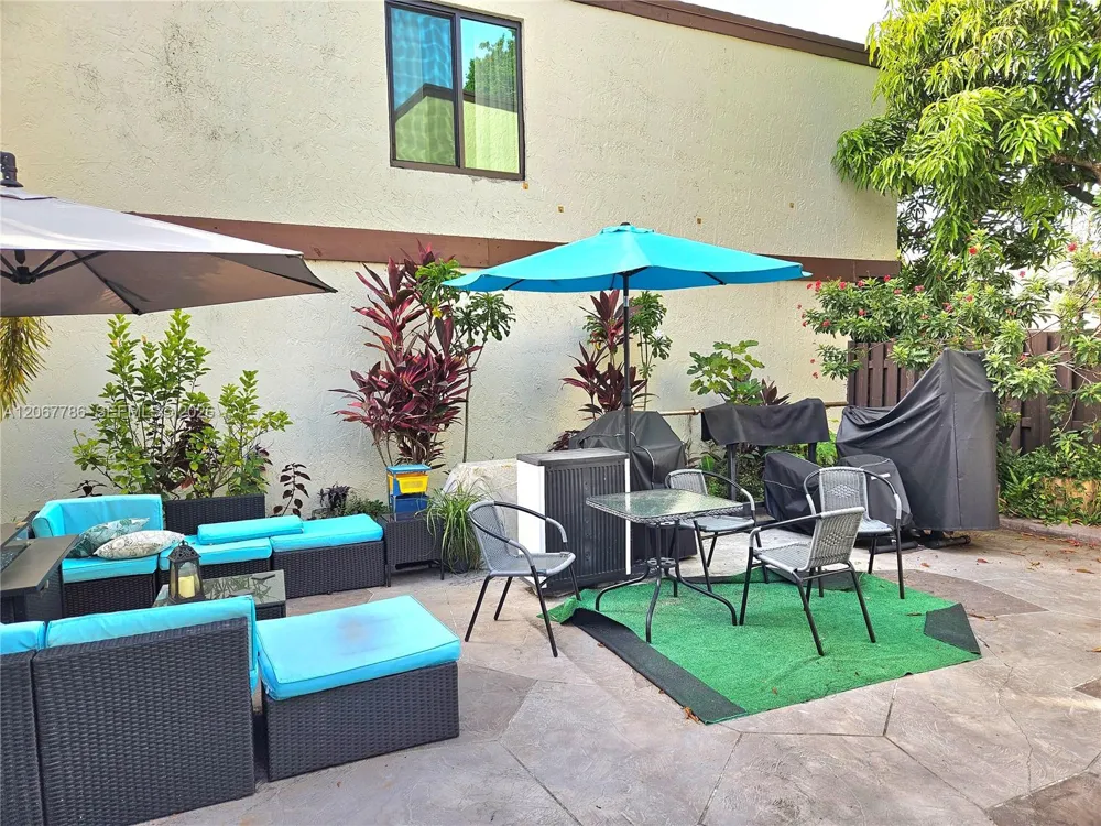 540 NW 99th Pl #540 Miami, FL 33172