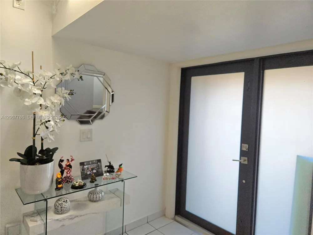 540 NW 99th Pl #540 Miami, FL 33172