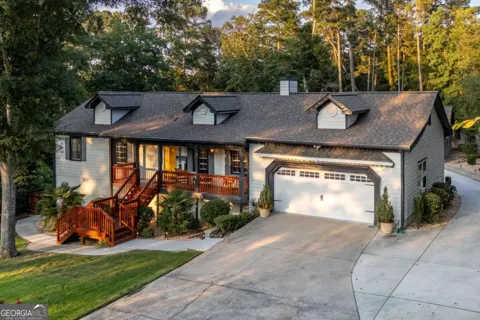 2390 Stone Drive SW