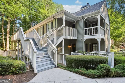 208 Bainbridge DR