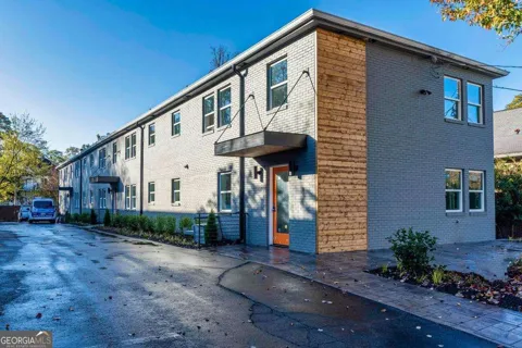 1015 Greenwood AVE NE