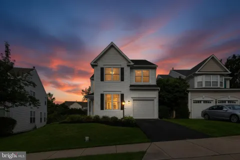 11159 POND FOUNTAIN COURT