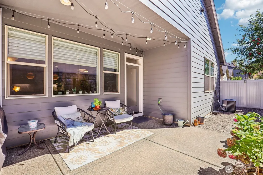 17318 NE 17th Avenue Ridgefield, WA 98642