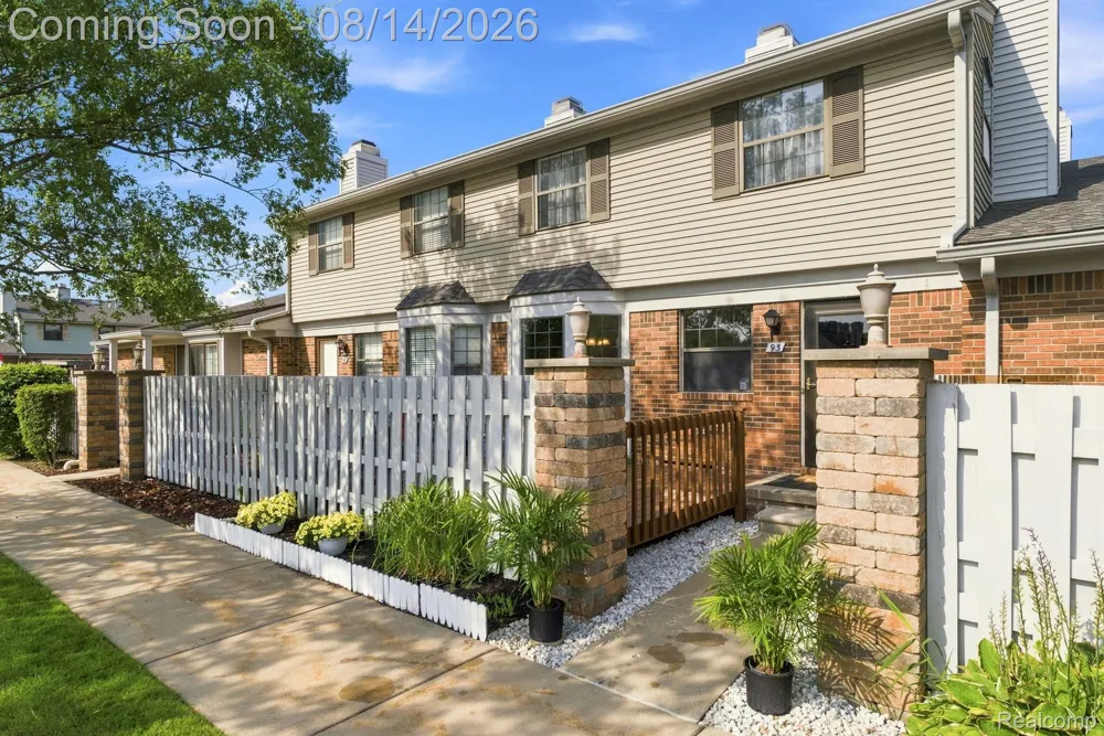 2101 E Vine Way Drive #93 Canton Charter Township, MI 48188