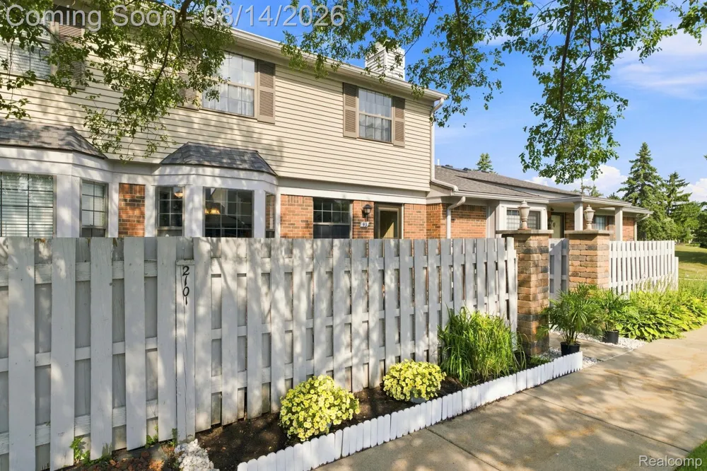 2101 E Vine Way Drive #93 Canton Charter Township, MI 48188