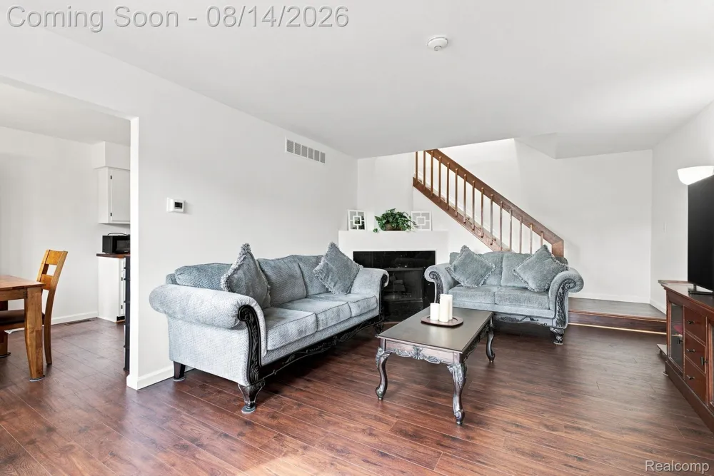 2101 E Vine Way Drive #93 Canton Charter Township, MI 48188