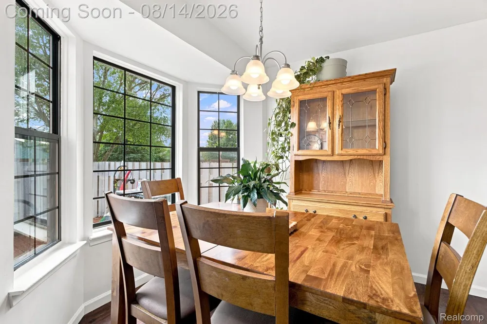 2101 E Vine Way Drive #93 Canton Charter Township, MI 48188