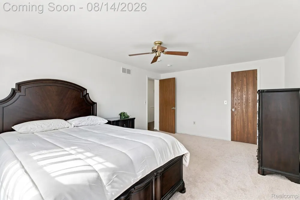 2101 E Vine Way Drive #93 Canton Charter Township, MI 48188