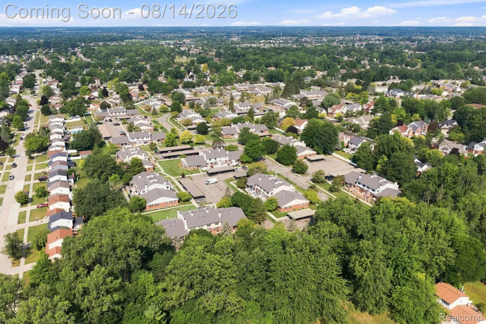 2101 E Vine Way Drive #93 Canton Charter Township, MI 48188