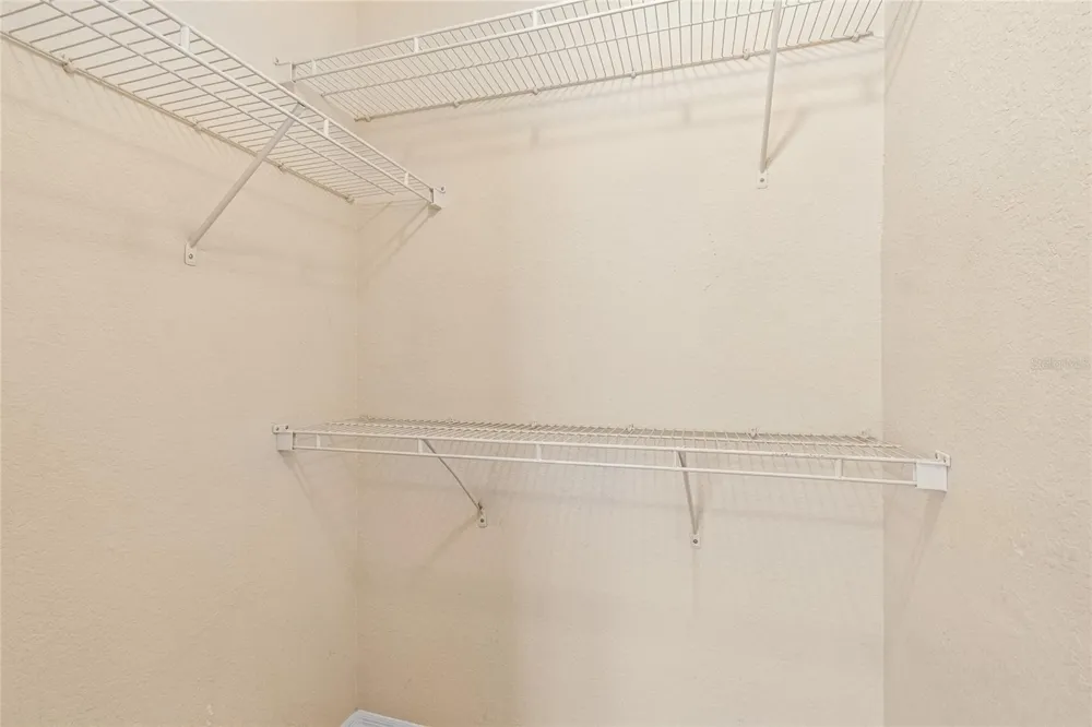 10203 COURTNEY PALMS BOULEVARD #103 Tampa, FL 33619