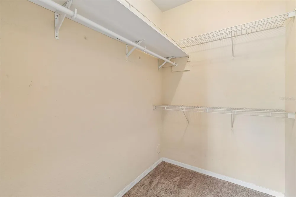 10203 COURTNEY PALMS BOULEVARD #103 Tampa, FL 33619