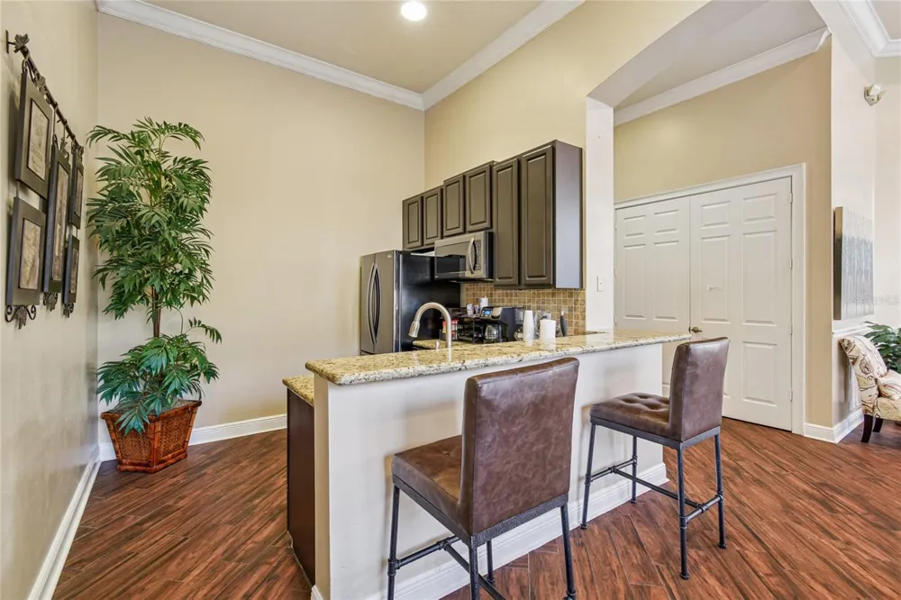 10203 COURTNEY PALMS BOULEVARD #103 Tampa, FL 33619