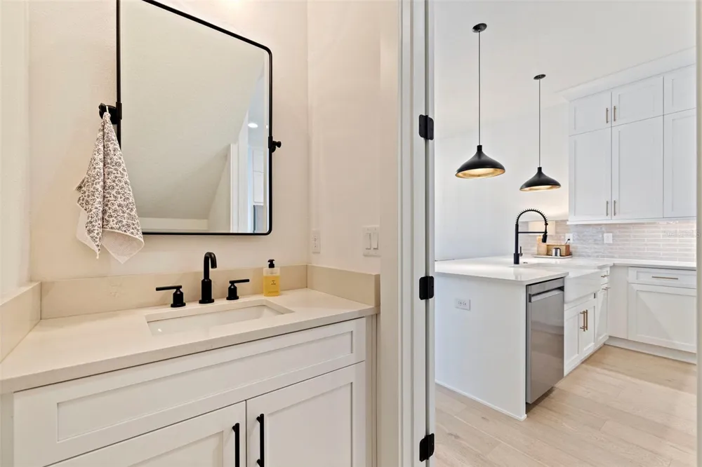 410 S HABANA AVENUE #1 Tampa, FL 33609