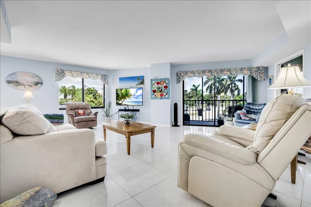 25188 MARION AVENUE #E101 Punta Gorda, FL 33950