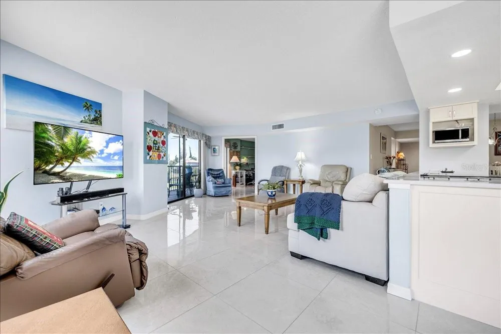 25188 MARION AVENUE #E101 Punta Gorda, FL 33950
