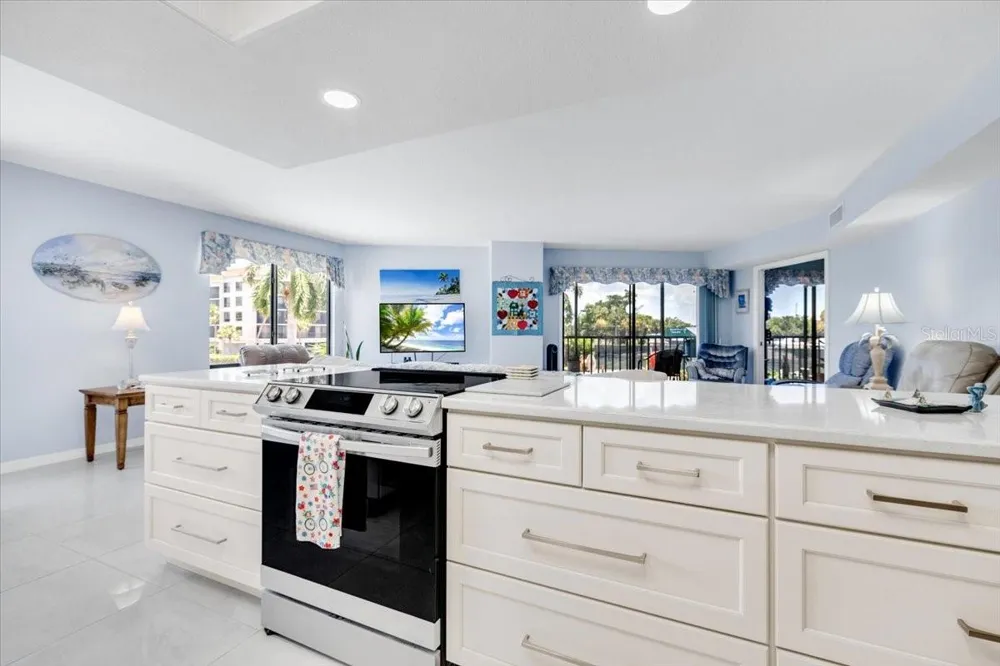 25188 MARION AVENUE #E101 Punta Gorda, FL 33950