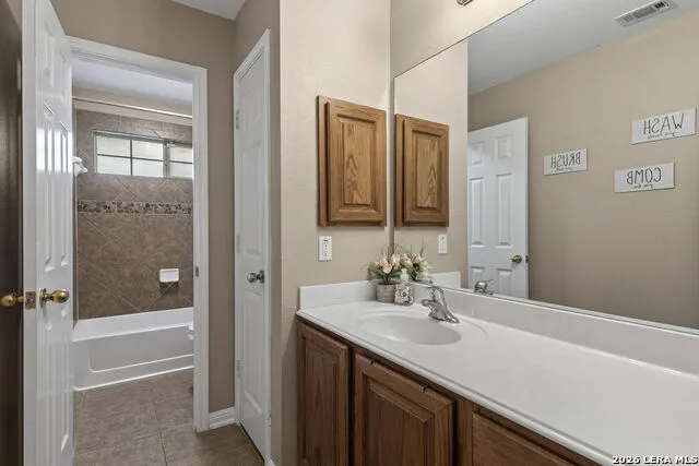 266 MAIDSTONE CV Cibolo, TX 78108