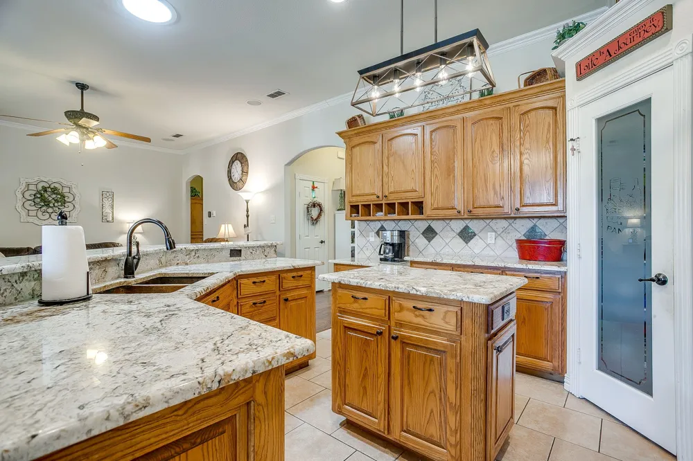 205 Niki Road Paradise, TX 76073