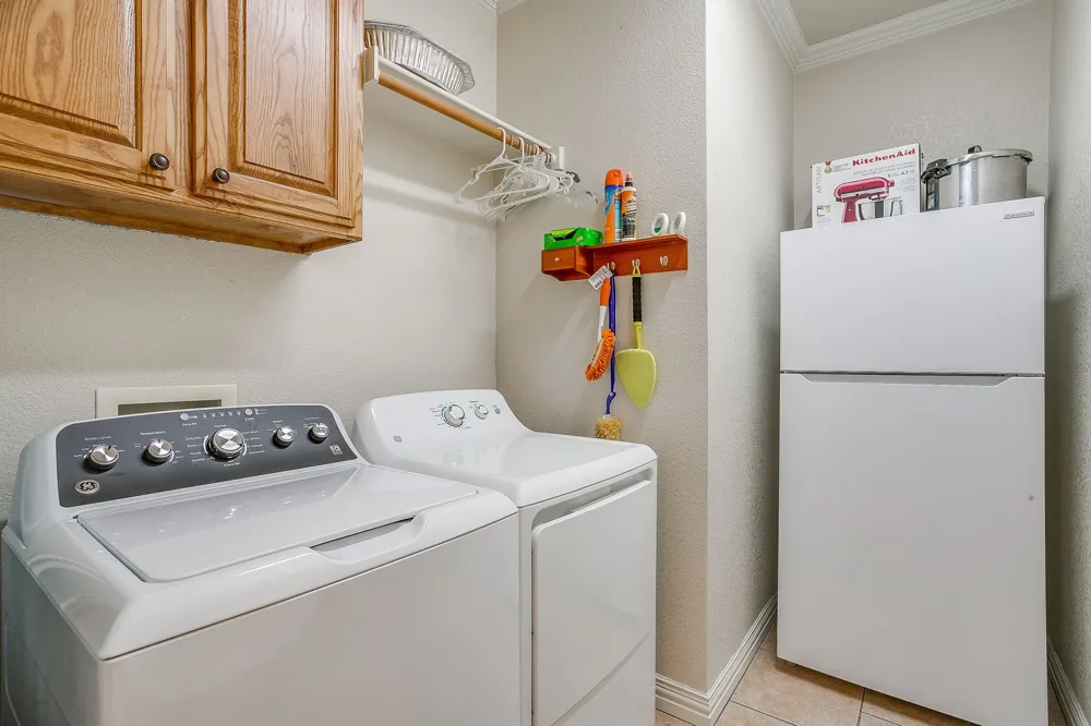 205 Niki Road Paradise, TX 76073