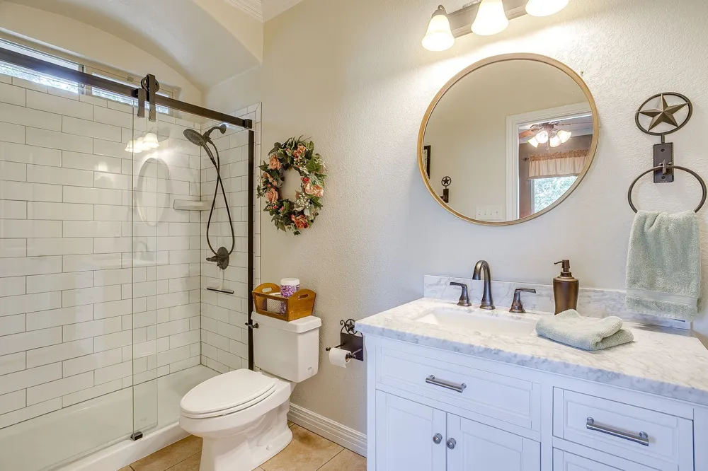 205 Niki Road Paradise, TX 76073