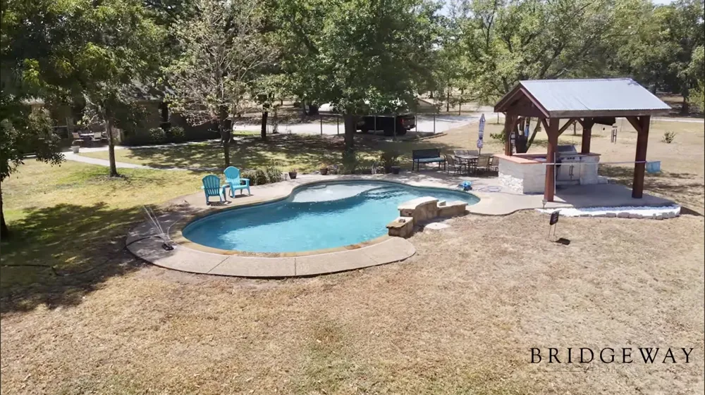 205 Niki Road Paradise, TX 76073
