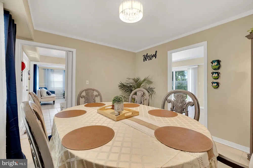 2 HARRINGTON CIRCLE Willingboro, NJ 08046