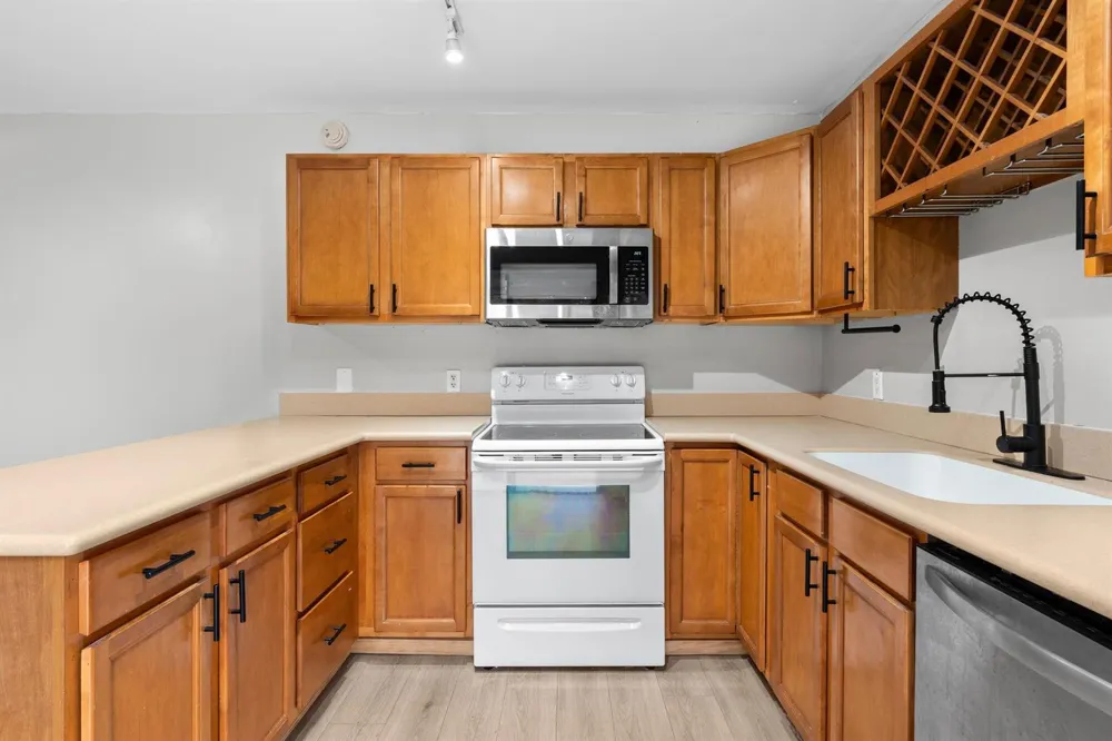 4065 WIMBLEDON DRIVE Cooper City, FL 33026