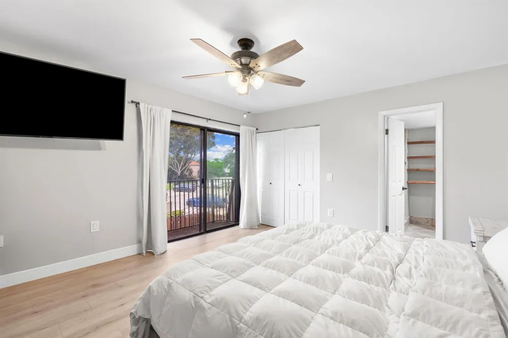 4065 WIMBLEDON DRIVE Cooper City, FL 33026