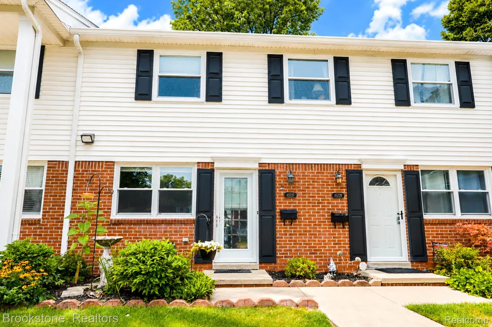 45737 Kensington Utica City, MI 48317