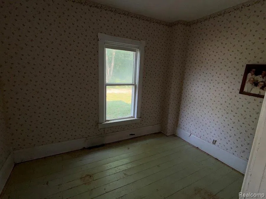 16649 Dixie Highway Groveland Township, MI 48350