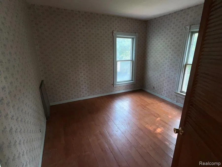 16649 Dixie Highway Groveland Township, MI 48350