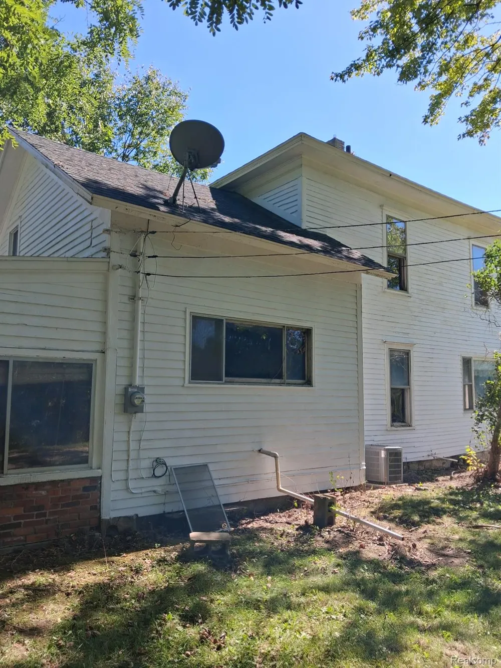 16649 Dixie Highway Groveland Township, MI 48350