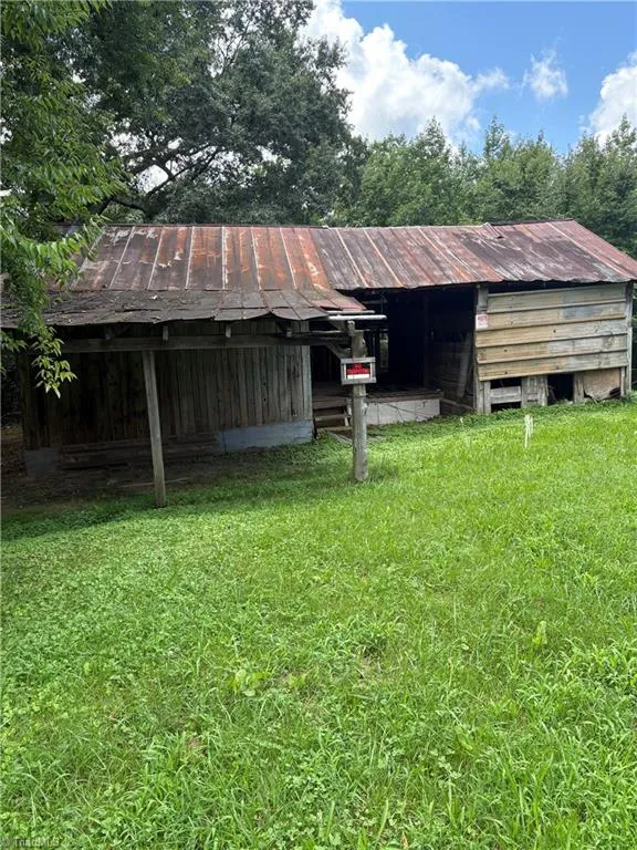 205 Alex Hayes Road Clemmons, NC 27012