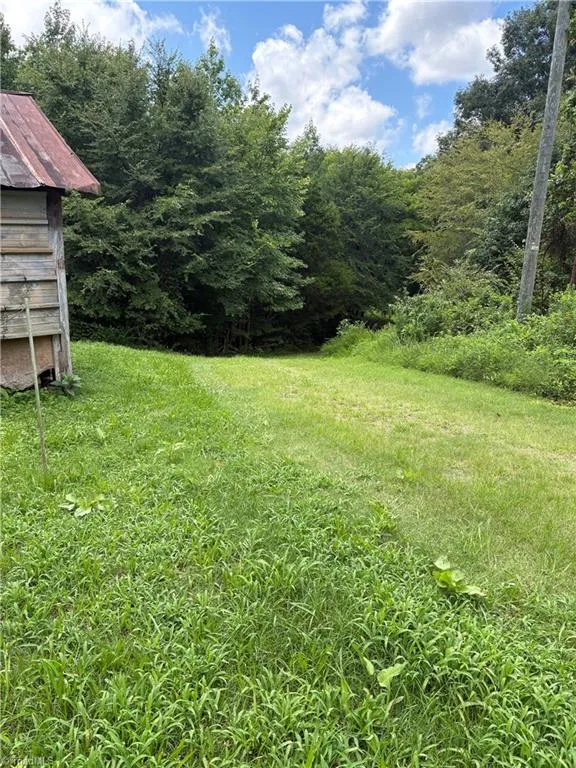 205 Alex Hayes Road Clemmons, NC 27012